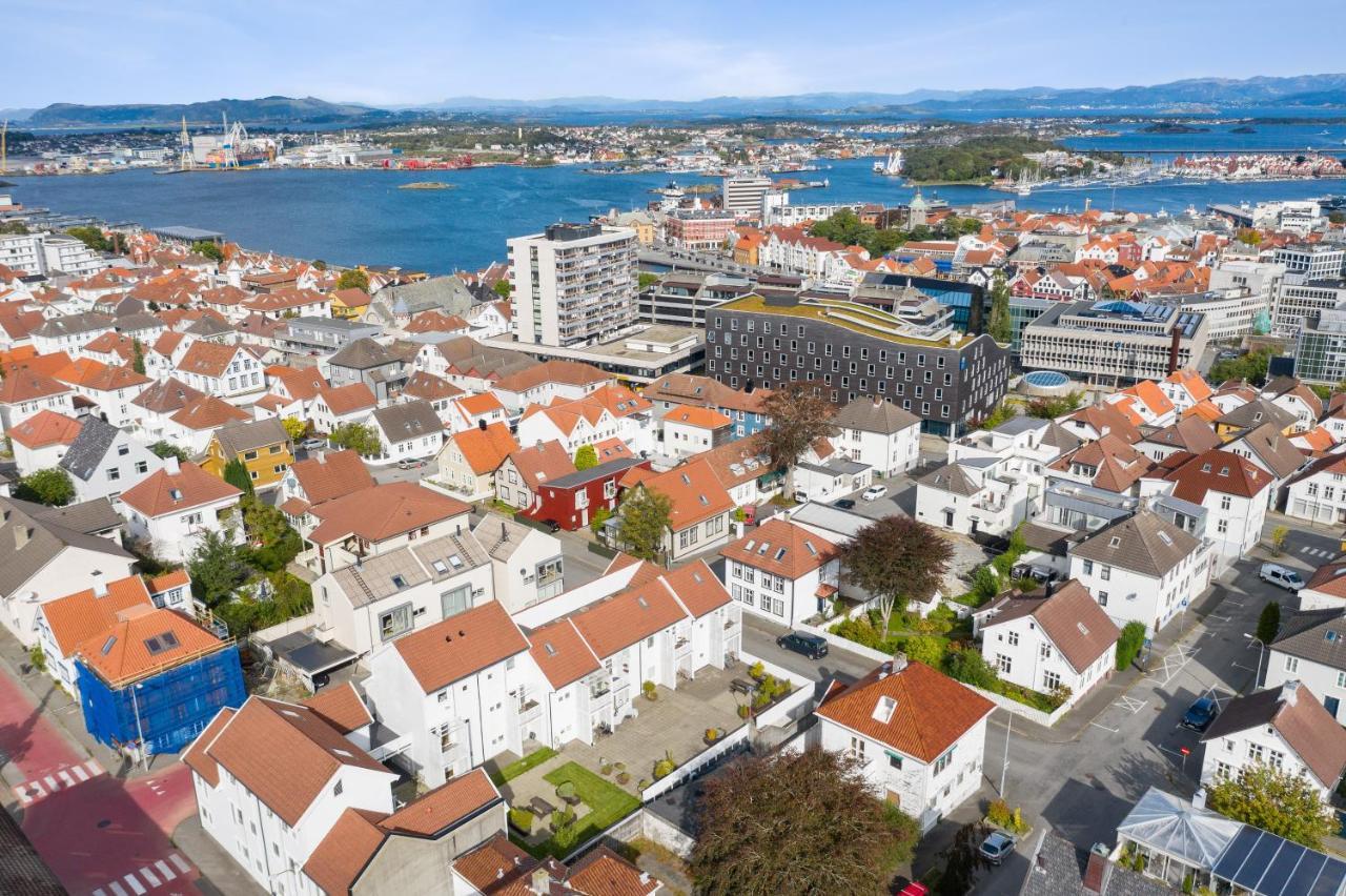 Central Top Floor Apartment Stavanger Zewnętrze zdjęcie